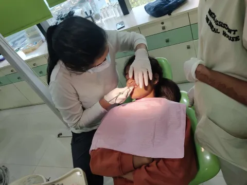 Orthomania orthodontic training for general dentists, Chembur Mumbai, photo 230