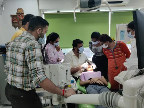 Orthomania batch of general dentists at Chembur, Mumbai (1)